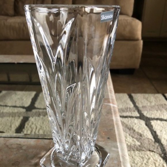 Crystal Vase - Picture 7 of 8